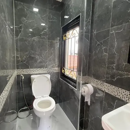 Kouac - House Walking Street 3 Bedrooms Pattaya