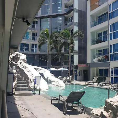 Centara Avenue 2 Bedrooms Pool View Pattaya