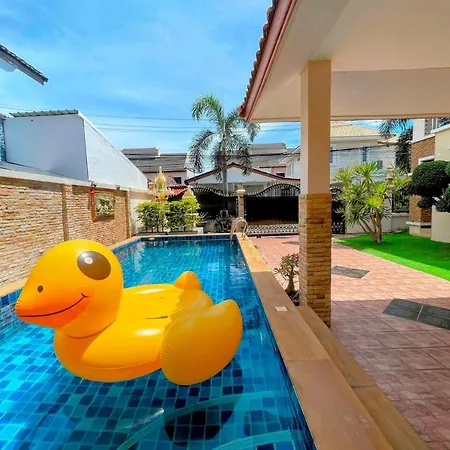 Summer Pool * Pattaya