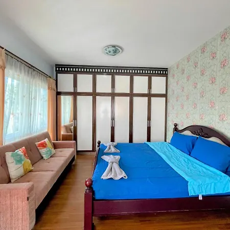 Summer Pool Villa Pattaya
