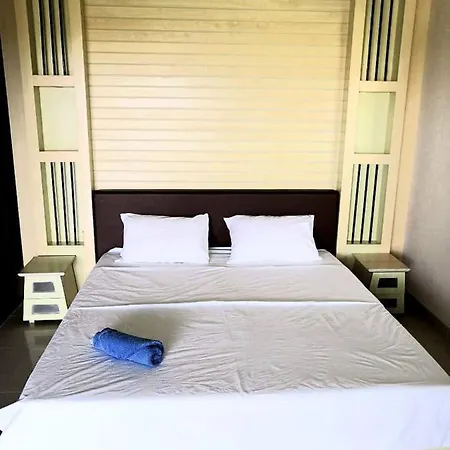 Apartment Pattaya, Wongamat Private On Naklua 16/2 Near The Sea *