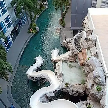 Apartment 2 Bedrooms Near *