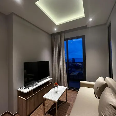 Once Apartment *