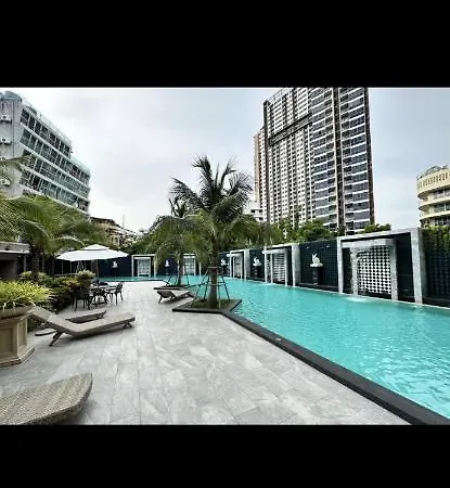 Acandia Center Suites