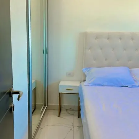 Acandia Center Suites Apartment