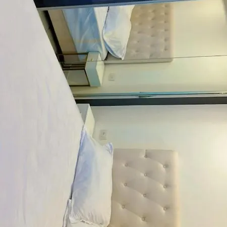 Apartment Acandia Center Suites Pattaya