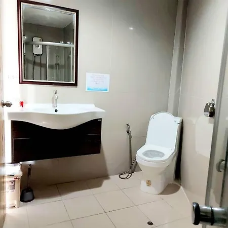 Orca Bar & Restaurant Hostel Pattaya