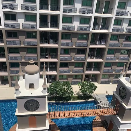 อพาร์ทเม้น High Floor Pool View Near Walking Street Arcadia 高楼层泳池景 高速网络 智能电视 Pattaya