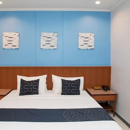 S Hotel