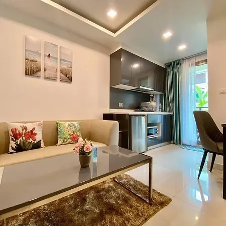 Apartment Arcadia Continental 1 Bedroom Pool View *