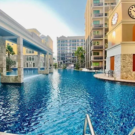 Arcadia Continental 1 Bedroom Pool View *