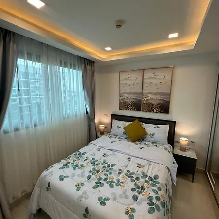 Arcadia Continental อพาร์ทเม้น Pattaya