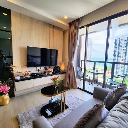 Apartment Luxury With Sea View. Pattaya
