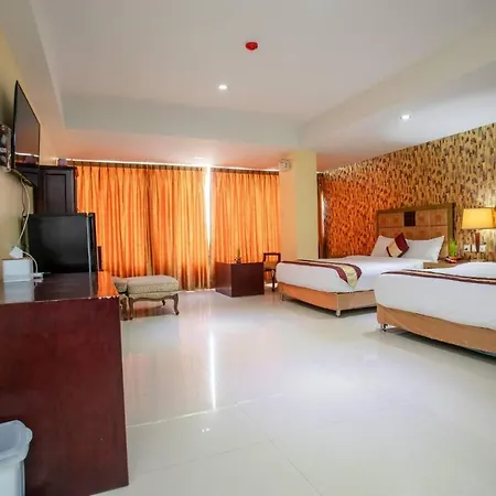 Hotel Darling Harbour - South 4*