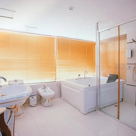 Darling Harbour - South 4* Pattaya