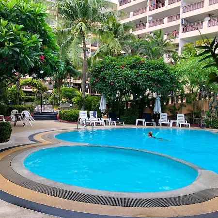 Royal Hill Condotel *