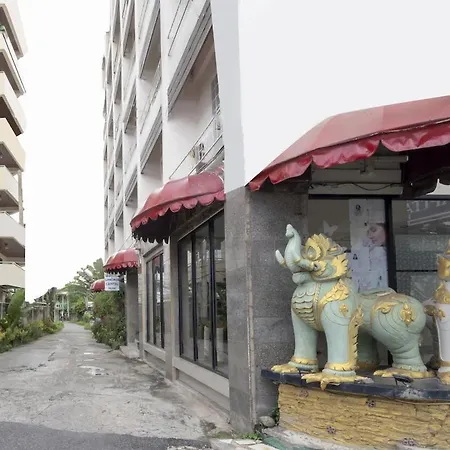 โรงแรม 21