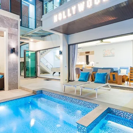 Hollywood Luxury Poolvilla Walking Street 4 Bedrooms Pattaya
