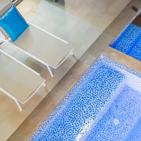 Hollywood Luxury Poolvilla Walking Street 4 Bedrooms