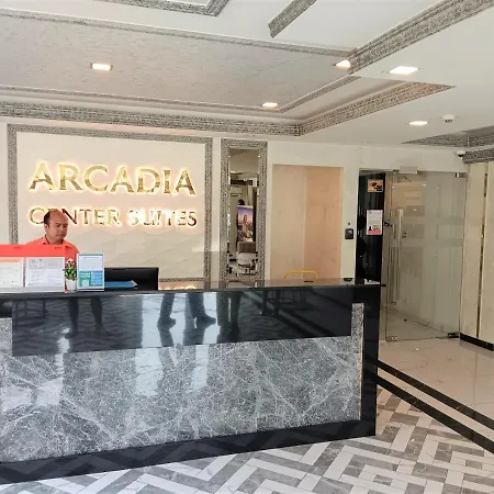 Arcadia Center Apartment *