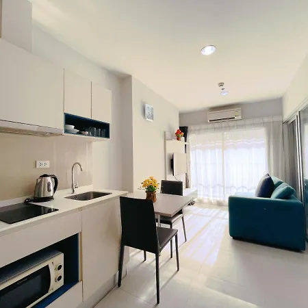 Apartment 市中心无边泳池公寓 Pattaya