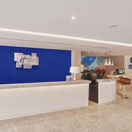 Hotel Express By Ihg Pattaya
