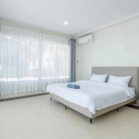 芭提雅市中心3卧泳池别墅，近海滩，网红悬崖餐厅,步行街 * Pattaya