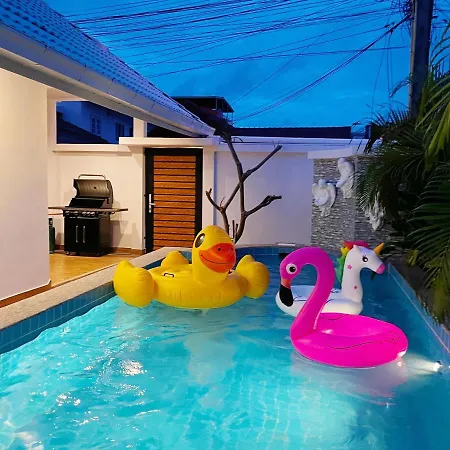 Aqua - Pool - Kitchen - Bbq - Smart Tv Hotel Pattaya