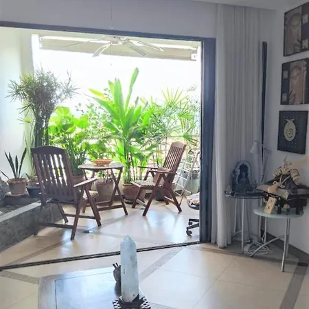 Viewtalay 3 Sea View Apartment