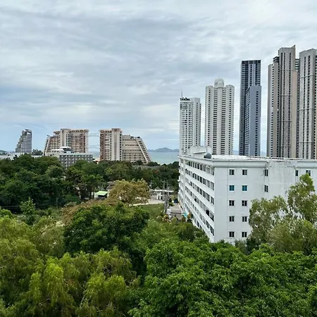 Apartment Garden Tropicana Naklua *