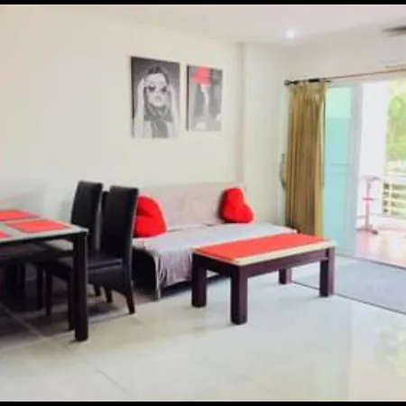 Wongamat Privacy 2 Bedroom 90sqm Apartment
