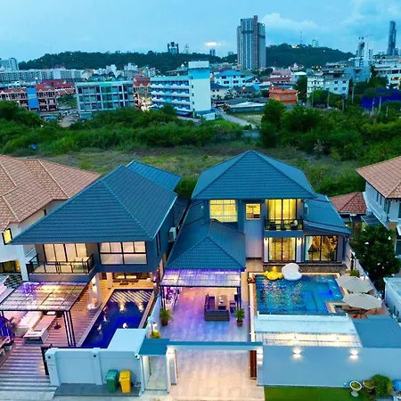 Ratsamee Poolvilla P *