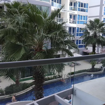 Grand Avenue By Nan Apartment Pattaya