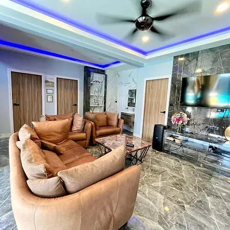 Villa Ratsamee Poolvilla K *