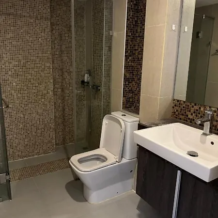 อพาร์ทเม้น 芭提雅中心地带 Centara Avenue 一房公寓3楼 紧邻海滩, 酒吧街, 智能电视 *