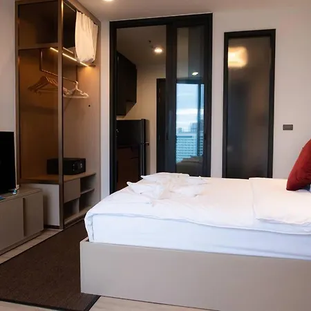 Edge High-wifi Sea View High-speed Wifi 17f #1 Apartment Pattaya