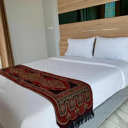 Deco North โรงแรม Pattaya