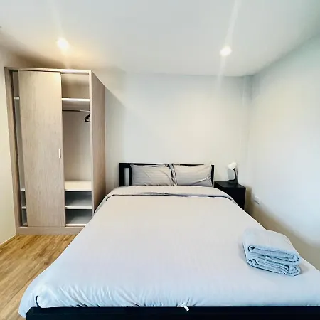 Aree House Poshtel 3* Pattaya