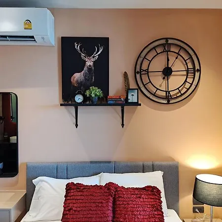 อพาร์ทเม้น Downtown Chic High Floor #es54624 *