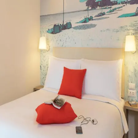 Ritz Hotel