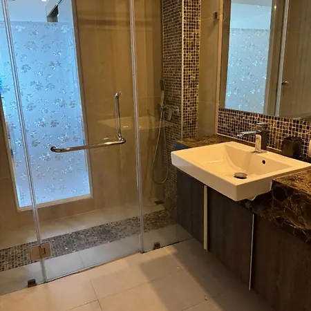 Centara Avenue Residences 1 Bedroom Center Near Walking Street Apartment