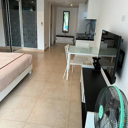 Centara Avenue Residences 1 Bedroom Center Near Walking Street * Pattaya
