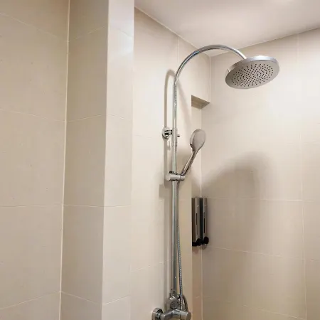 Apartment 芭提雅高层海景奢华公寓the Riviera Jomtien生香家直达海滩 售空