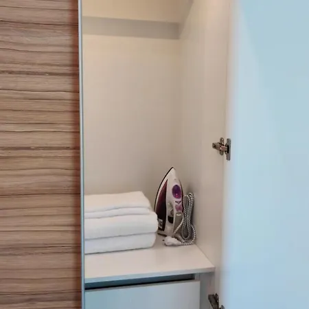 芭提雅高层海景奢华公寓the Riviera Jomtien生香家直达海滩 售空 Pattaya
