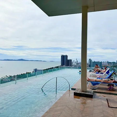 Apartment 芭提雅高层海景奢华公寓the Riviera Jomtien生香家直达海滩 售空