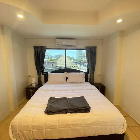Hotel The Sports Lounge Pattaya