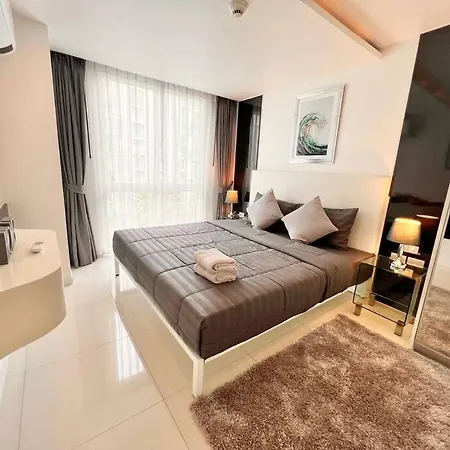 At 1 Bed In Ccr Apartment