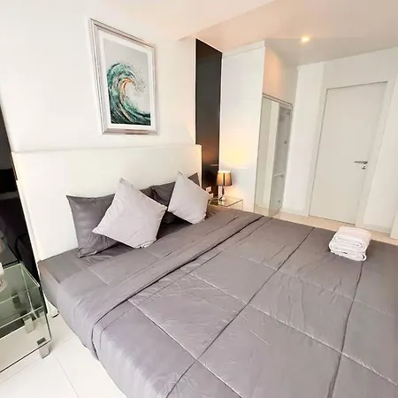 Apartment At 1 Bed In Ccr Pattaya