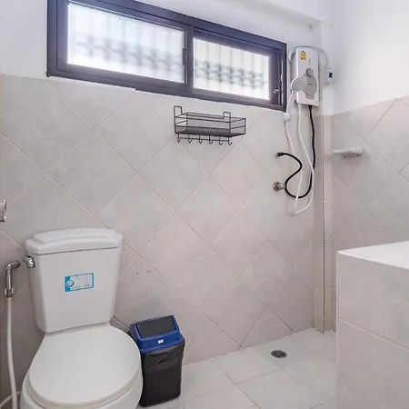 Deluxe 3 Bedrooms With Fancy Pool In Downtown Villa Pattaya