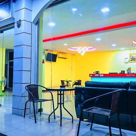 Ritz Hotel 3*